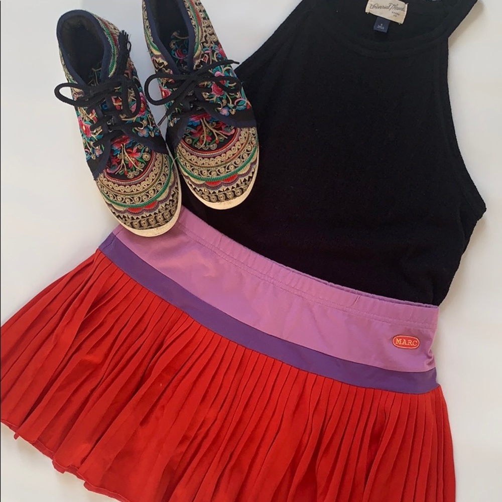 Marc Jacobs red/purple pleated mini skirt